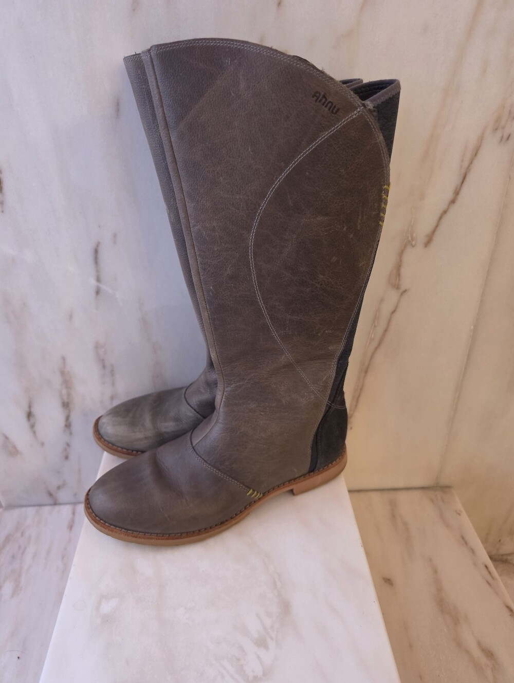 Ahnu Boot Size 7  tall grey boot Size 7
